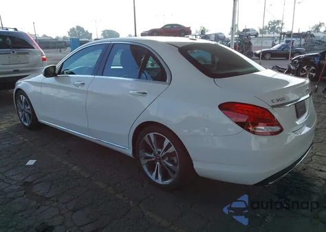 2018 Mercedes-Benz C 300 from USA, damaged, VIN 55SWF4JBXJU280978